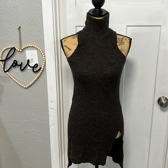 ZARA KNIT ITALIAN BROWN YARN HIGH NECK ASYMMETRIC TUNIC STYLE TOP SMALL - Picture 3 of 13